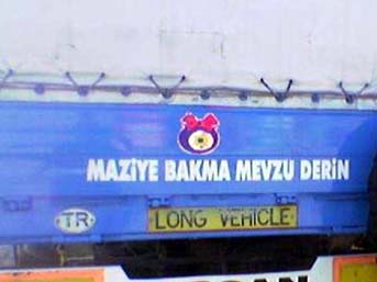 Komik Forum Arkas� yaz�lar