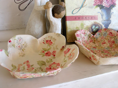 fabric+flower+bowls+for+tutorial+post+002+copy.jpg