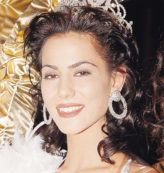 1998  ZEYNEP TOKUŞ.jpg