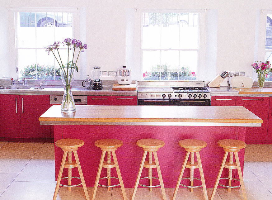 2014-fuşya-renkli-mutfak-dolabı-modelleri.jpg