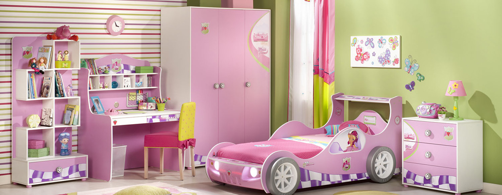 2015-pembe-tasarım-çilek-çocuk-odası.jpg