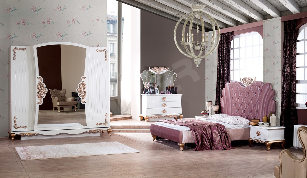 En moda yatak başlıkları ile özel yatak odası görünümleri Melek