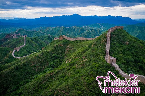 640px-The_Great_Wall_of_China_at_Jinshanling.JPG