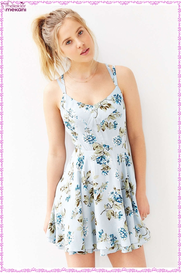 _i_ekli mini elbise modelleri 2020 _26_.jpg