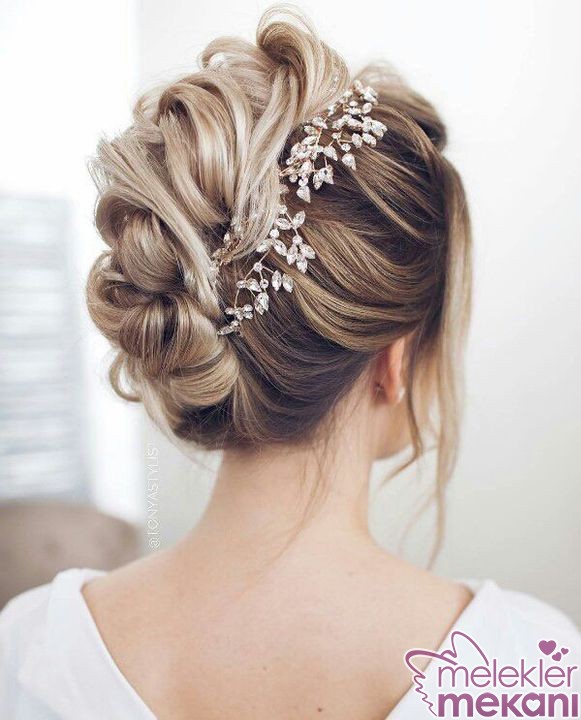 abiye topuz sac modelleri.JPG