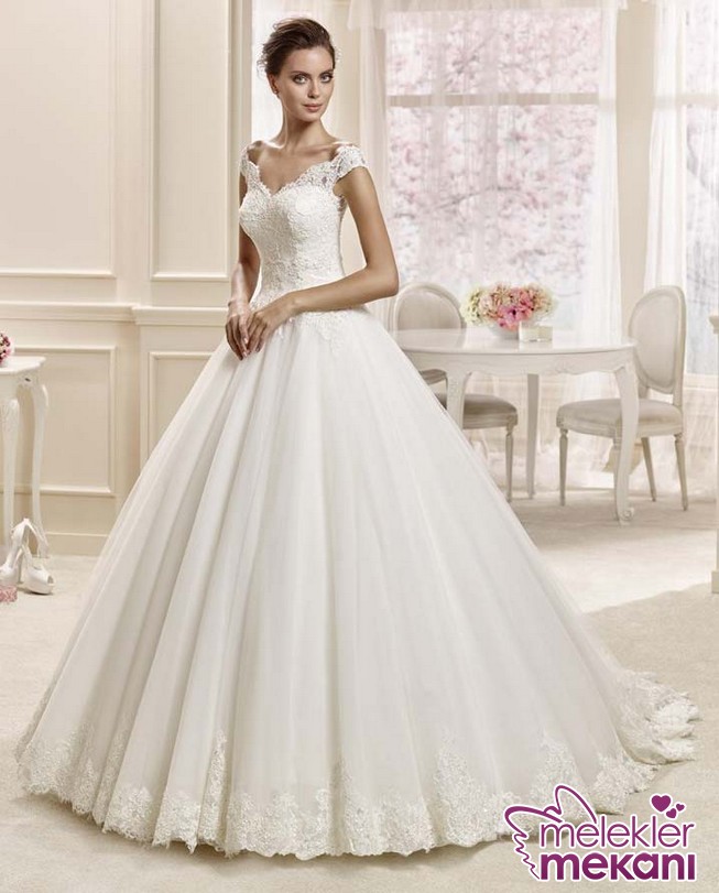 Aysira-2017-Gelinlik-Modelleri-47-3.950-TL.JPG