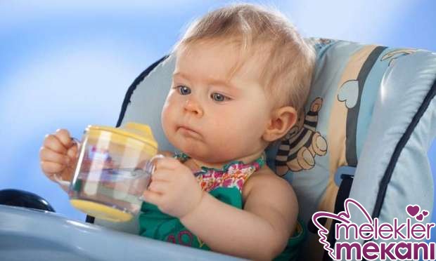 bebegin beslenmesi su ihtiyaci.jpg