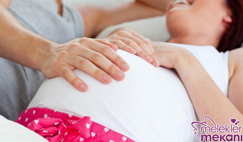 bebegin hareketleri ilk ne zaman hissedilir.jpg