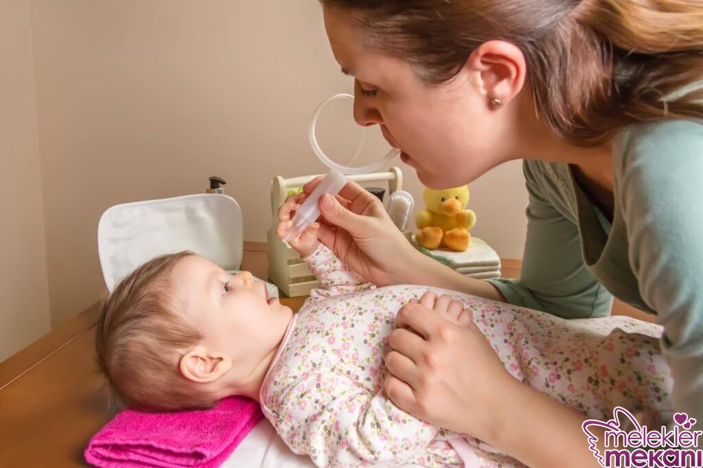 bebeklerde burun tikanikligi.jpg