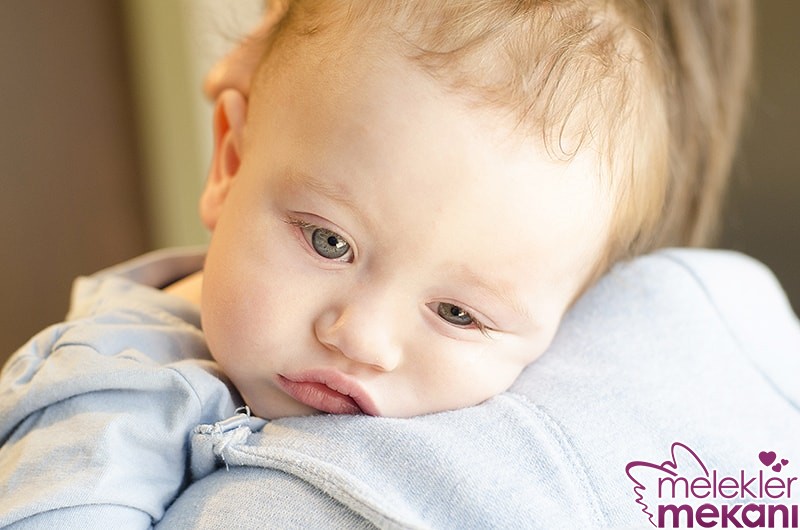 bebeklerde kusma sorunlari.jpg