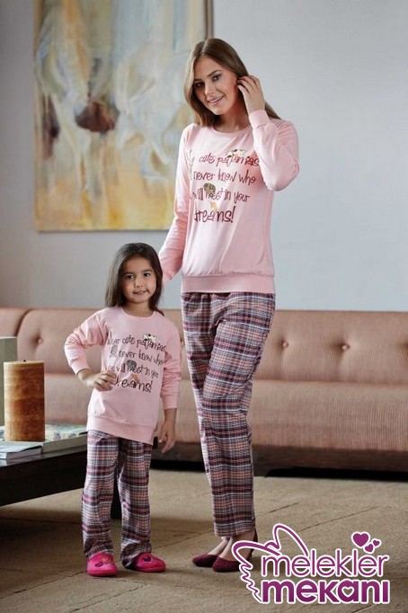 Berrak-Anne-Kiz-Pijama-Takim_17968_1.JPG