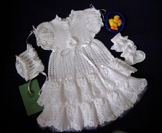 beyaz-kız-bebek-örgü-elbise-modelleri-örnekleri.jpg