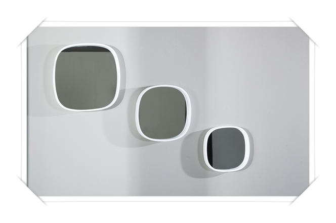 beyaz üçlü duvar aynası beyaz model.jpg