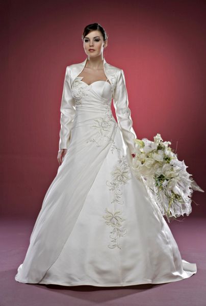 bolerolu gelinlik (12).jpg