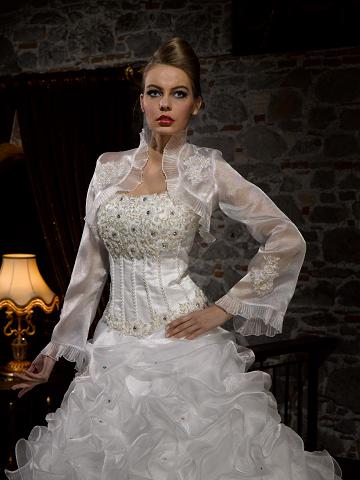 bolerolu gelinlik (19).jpg