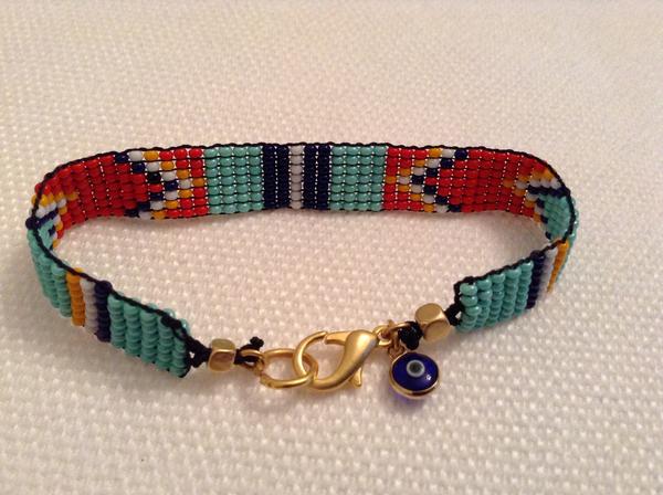 boncuklu bileklik.jpg