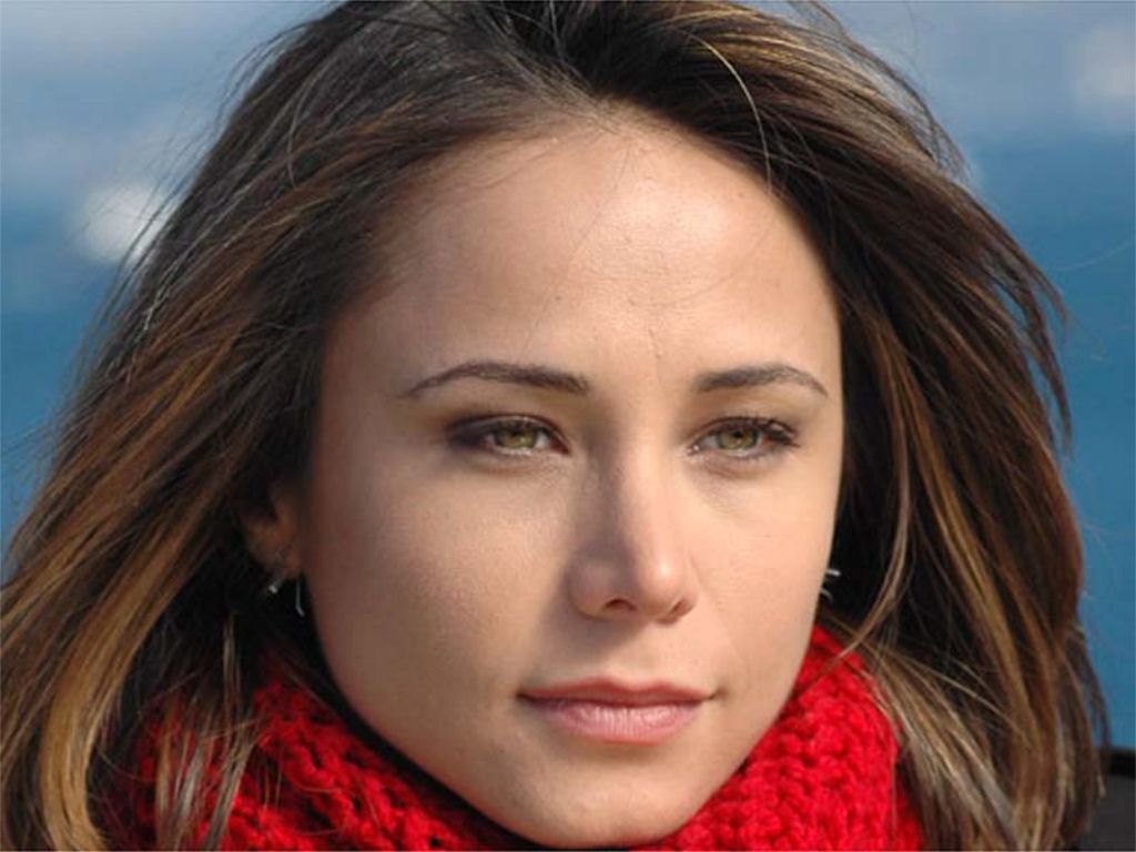 burcin terzioglu (3).jpg