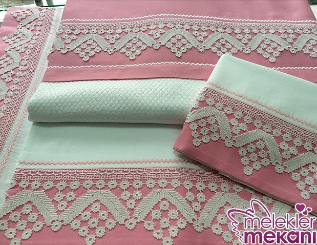 ceyiz icin en yeni dantelli pike.jpg
