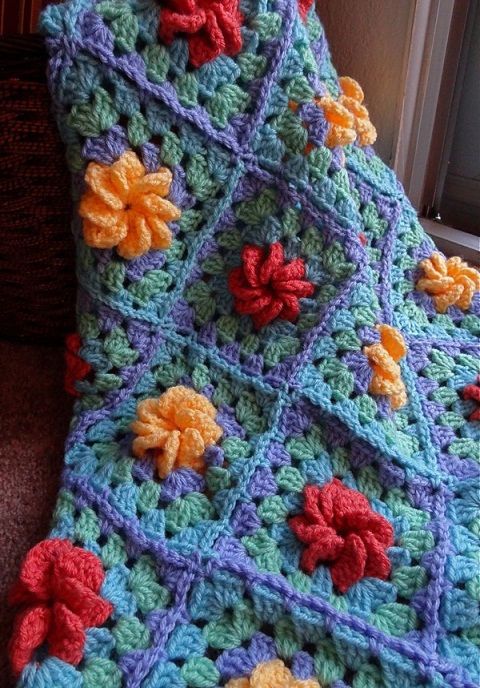 cicekli battaniye modelleri (9).jpg