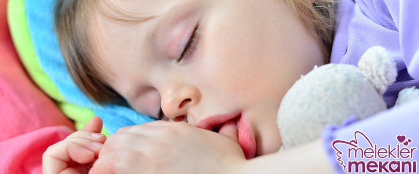 çocuklarda parmak emme.jpg