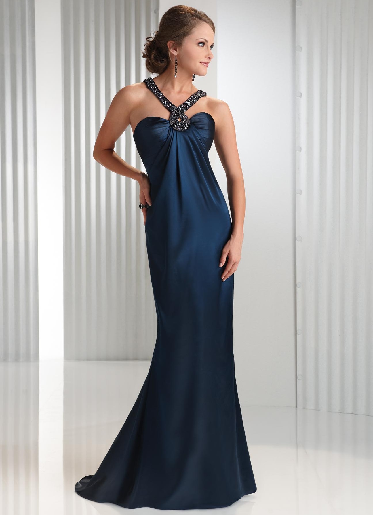 Çok şık gece kıyafetleri 0.jpg