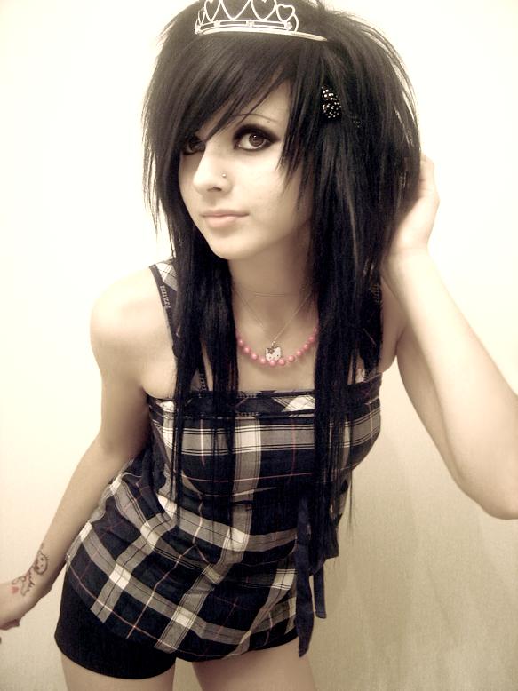 Cute-and-pretty-emo-girl.jpg