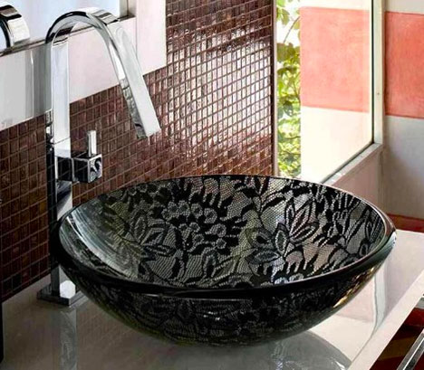 dantel-desenli-siyah-dekoratif-lavabo-modelleri.jpg
