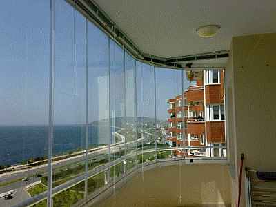 Dekoratif-Modern-Cam-Balkon-Sistemleri-örnekleri.jpg