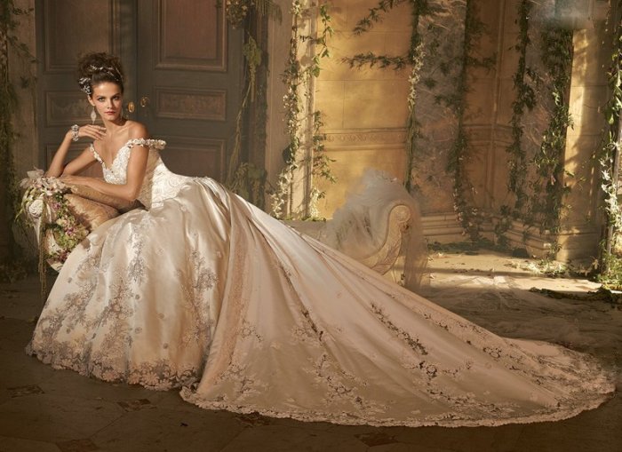 Delinetciler Kuyruklu Gelinlik Modelleri (1).jpg