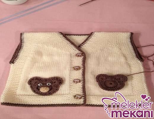 derya baykal ayicik figurlu bebek yelek modeli.jpg