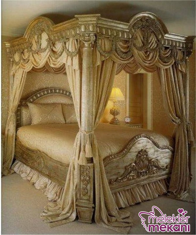 e43122beef56484c2ec3147304d31c12--victorian-furniture-victorian-style-bedroom.JPG