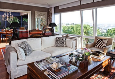 eklektik kesişimlerin kullanıldığı salon dekorasyon modelleri.jpg