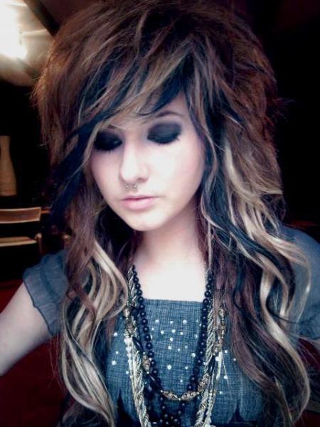 Emo-Hairstyles-for-Girls-25.jpg