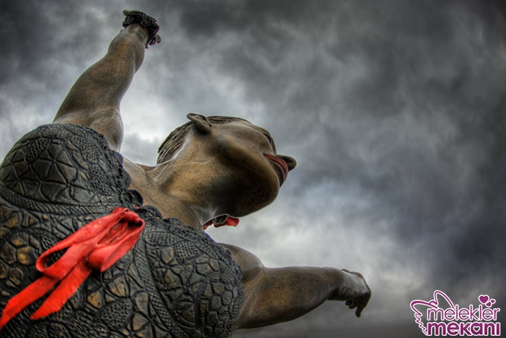 emzirme gögüs sarkması.jpg