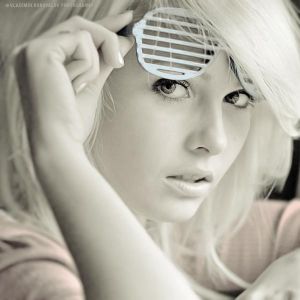 farklı en güzel kız avatarlari kadin avatarlari bayan (24).jpg