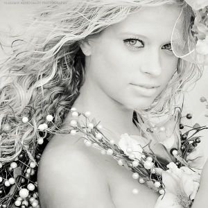 farklı en güzel kız avatarlari kadin avatarlari bayan (55).jpg