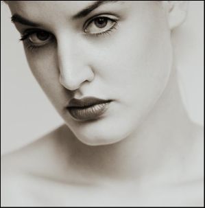 farklı en güzel kız avatarlari kadin avatarlari bayan (66).jpg