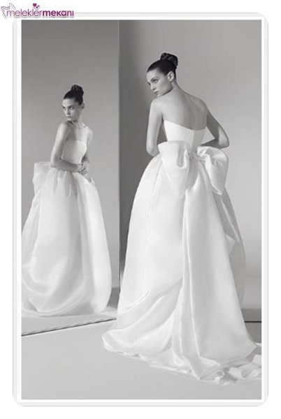 fiyonklu gelinlik modelleri_ (17).jpg
