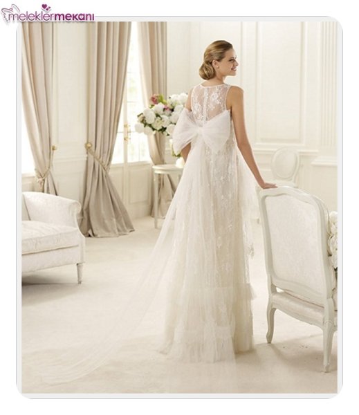 fiyonklu gelinlik modelleri_ (6).jpg