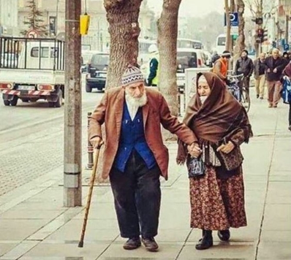 günün resmi resimli ihtiyarlar.jpg