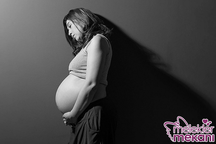 hamilelikte uykusuzluk bebeğe zarar verirmi.jpeg