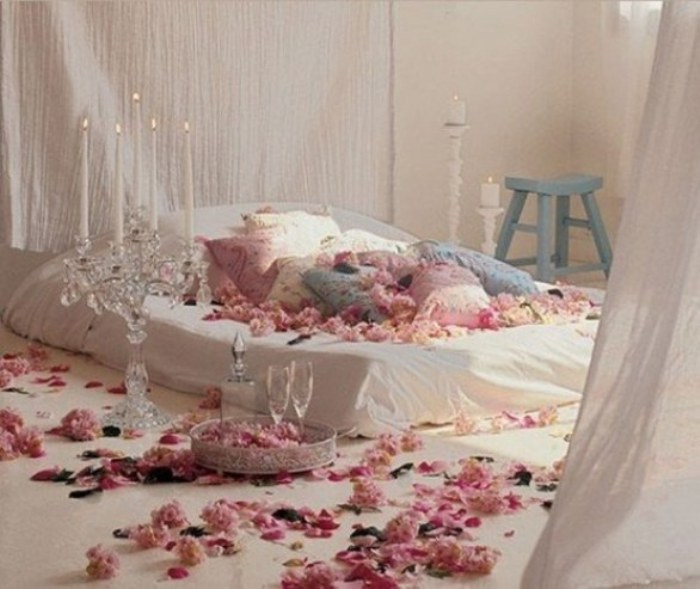 Harika-Romantik-Yatak-Odası-Dekorasyonu.jpg