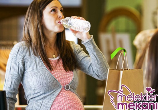 idrar yolu enfeksiyonunu engellemek icin su icin.jpg