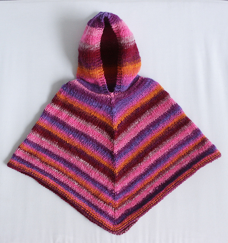 Kapşonlu Bebek Pançosu.jpg