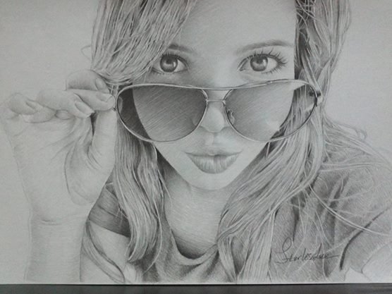 karakalem çalışması 5.jpg