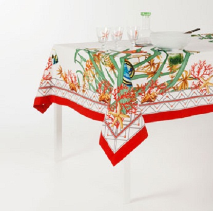 kenarları-kırmızı-çok-güzel-masa-örtü-modelleri.jpg
