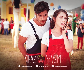Kiraz-Mevsimi-Kim-Var-Karşımda-Şarkı-Sözleri.jpg