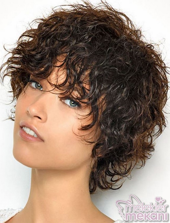 kıvırcık saç kesimleri.jpg