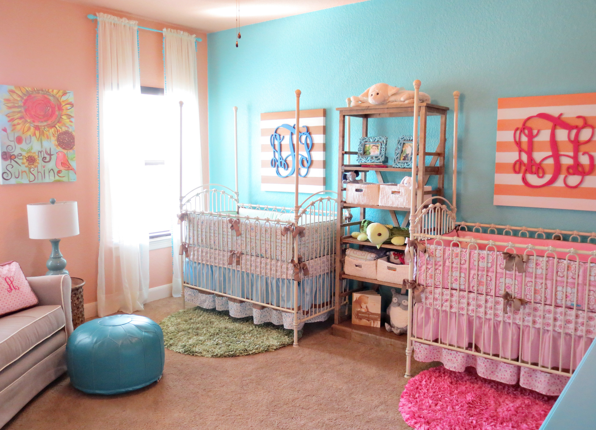 kiz-ve-erkek-bebekler-icin-renkli-oda-dekorasyonlari.jpg