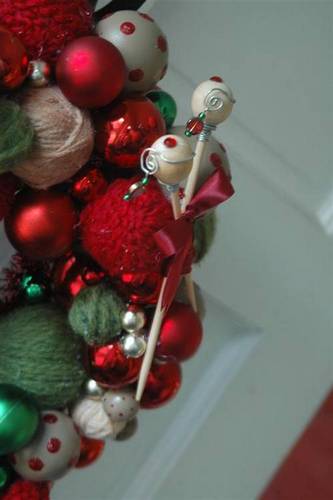 Knitters_wreath_24_Large_.JPG